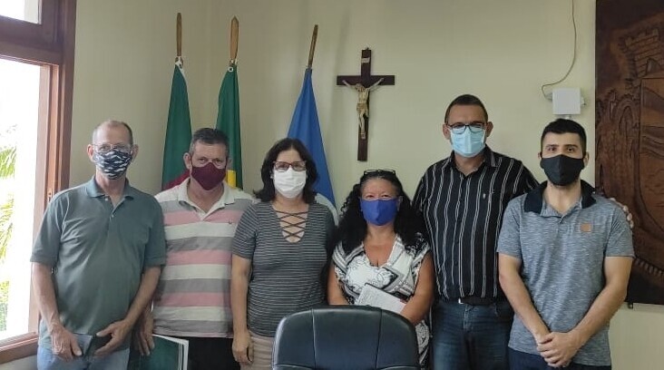 poder-executivo-apresenta-proposta-de-reajuste-salarial-dos-servidores-publicos-municipais-de-arambare