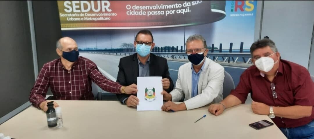 prefeito-assina-convenio-no-valor-de-r100000000-um-milhao-de-reais-do-programa-pavimenta-rs