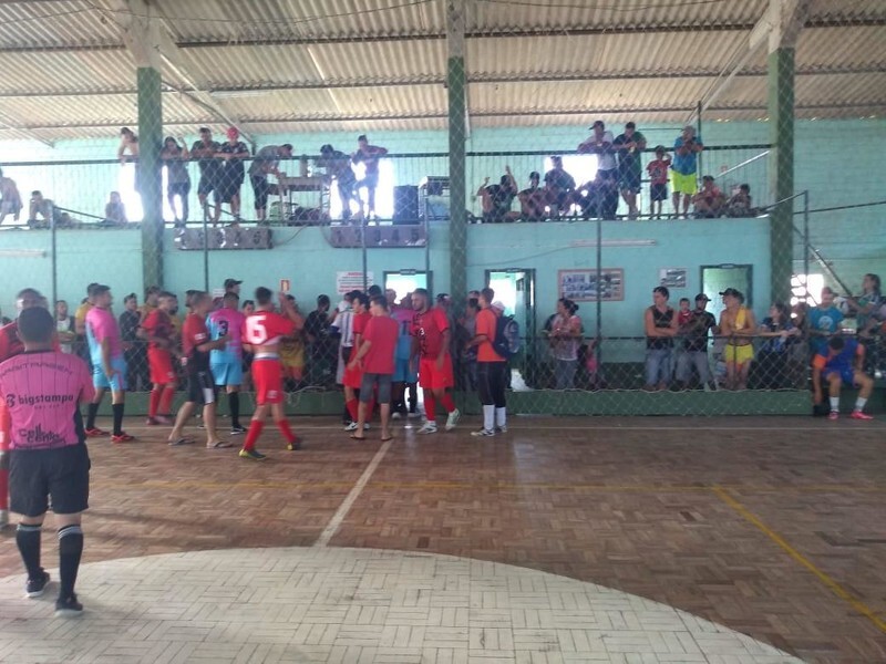 torneio-de-futsal-em-homenagem-ao-dia-do-trabalhador