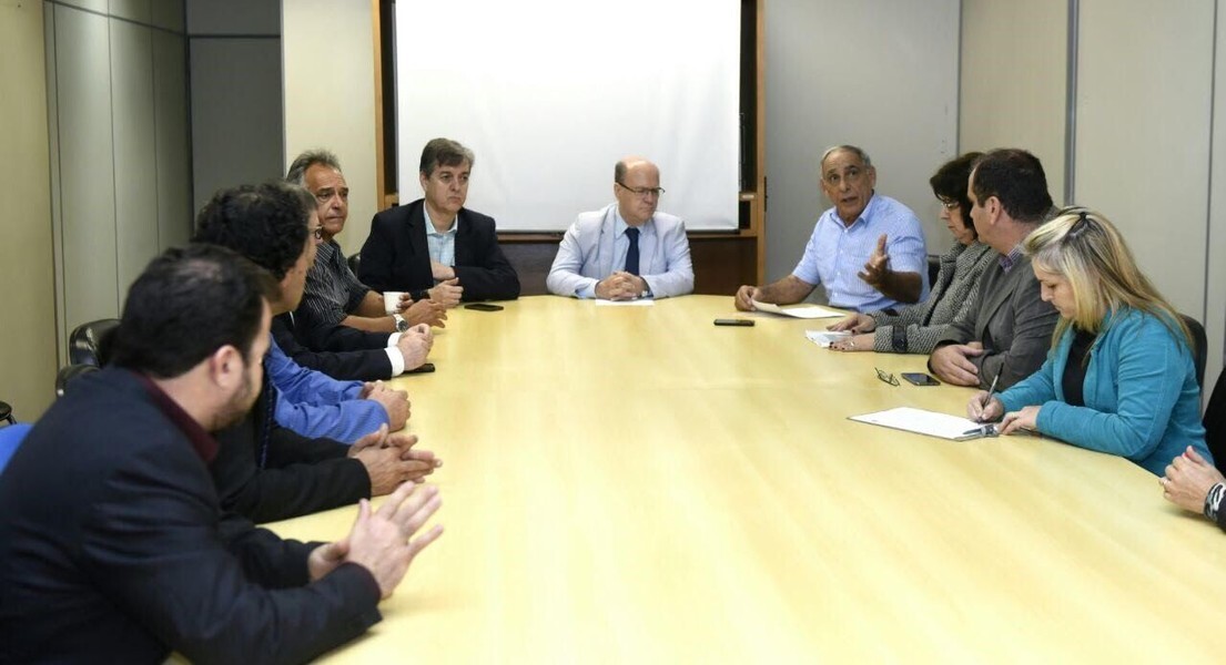 prefeito-alaor-e-representantes-municipais-encontram-se-com-cesar-schirmer